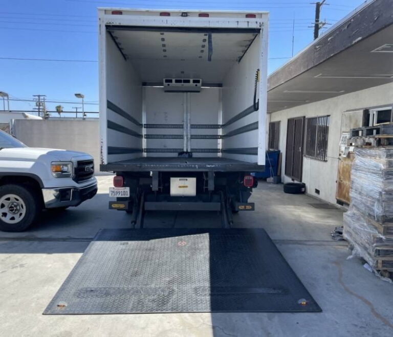 Craigslist Box Truck For Sale With Liftgate Near Me Dump Truck