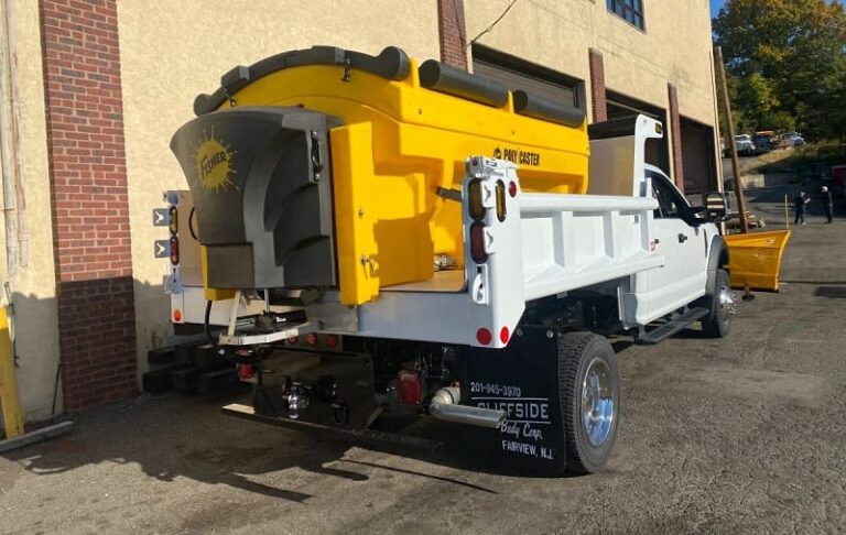 Different Types of Dump Truck Salt Spreader - Dump Truck