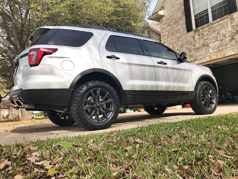 Ford Explorer Lift