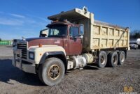 1998 Mack Dump Truck