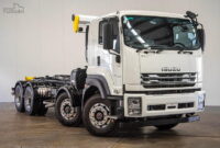 Isuzu Hooklift Trucks for Sale