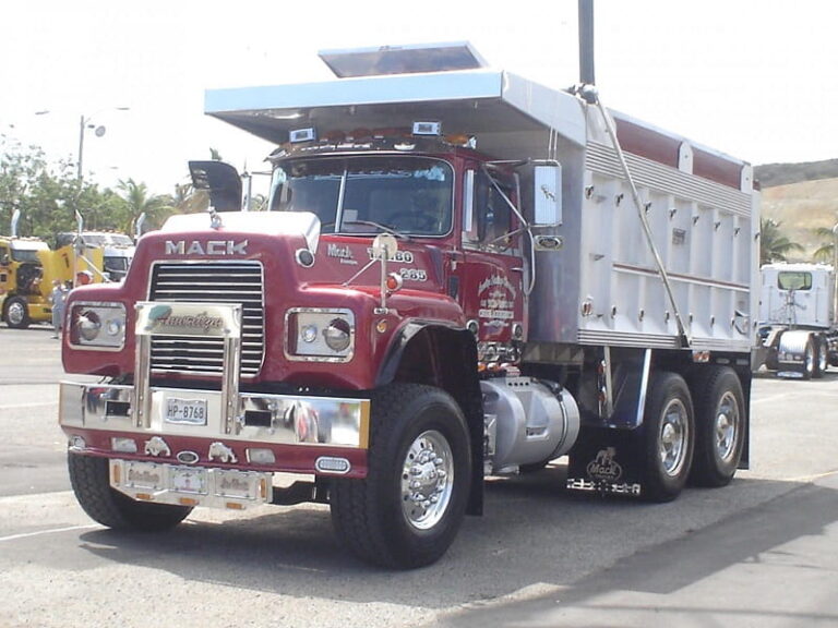 The Mack R Model Dump Truck - Dump Truck