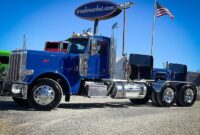 Day Cab Tractor Truck for Sale