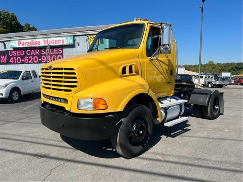 Heavy Duty Day Cab Truck for Sale